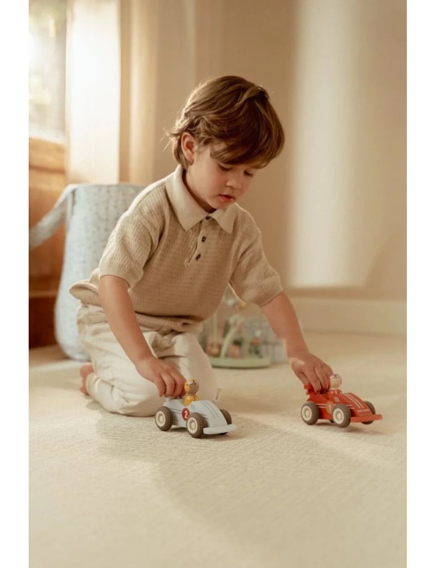 Carros de Corrida em Madeira