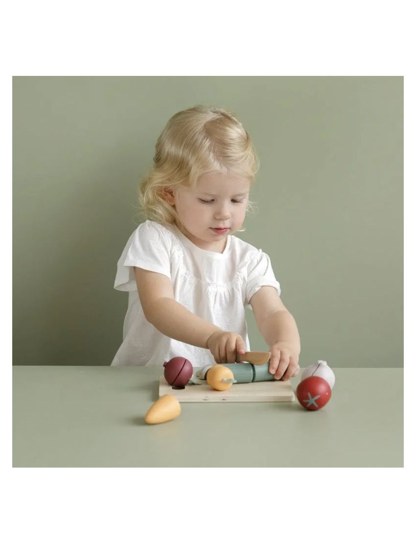 Little Dutch - Cortar Vegetais